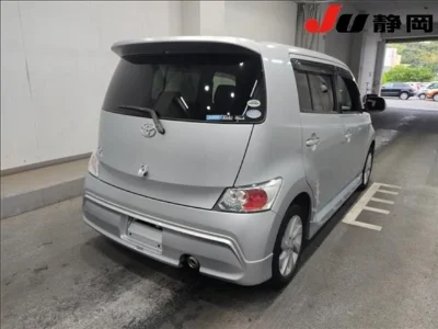 TOYOTA BB