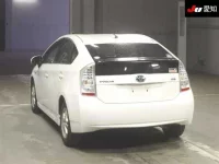 Цена авто Toyota Prius с аукционов Японии, номер кузова ZVW30, пробег 175 000, оценка 2