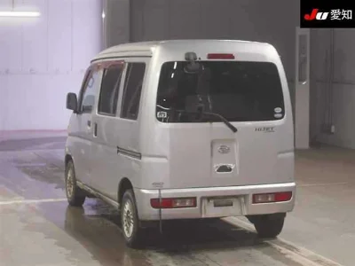 DAIHATSU HIJET VAN