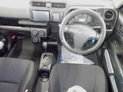 MAZDA FAMILIA VAN
