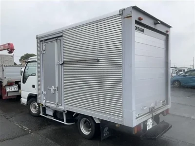 ISUZU ELF
