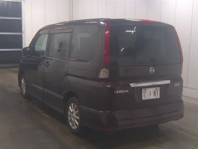 Статистика аукционов Nissan Serena