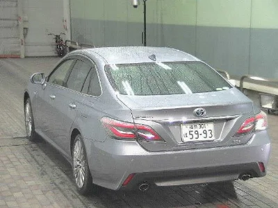 TOYOTA CROWN