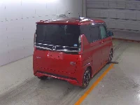 Цена авто Nissan Roox с аукционов Японии, номер кузова B44A, пробег 81 000, оценка 8