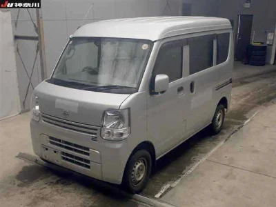 NISSAN CLIPPER VAN