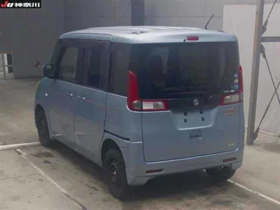 Suzuki Spacia