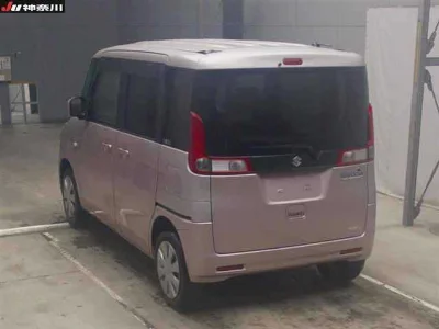 Suzuki Spacia