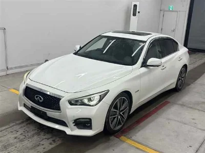 NISSAN SKYLINE