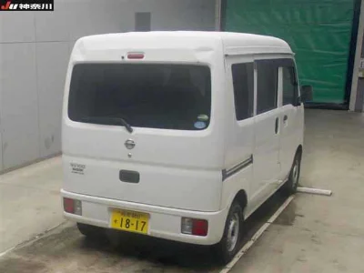 NISSAN CLIPPER VAN