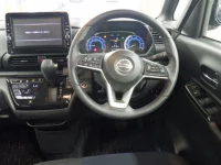 Цена авто Nissan Roox с аукционов Японии, номер кузова B45A, пробег 42 000, оценка 8