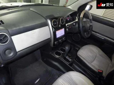 MAZDA VERISA