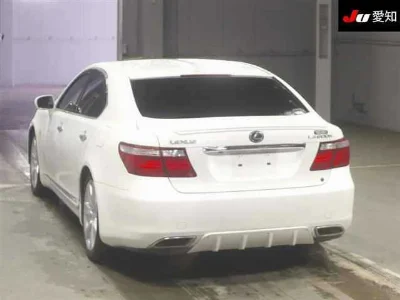 LEXUS LS