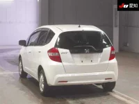 Цена авто Honda Fit с аукционов Японии, номер кузова GE6, пробег 269 000, оценка 2