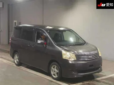 Статистика аукционов Toyota Noah