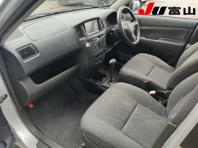 TOYOTA SUCCEED