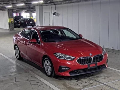 BMW 1 SERIES