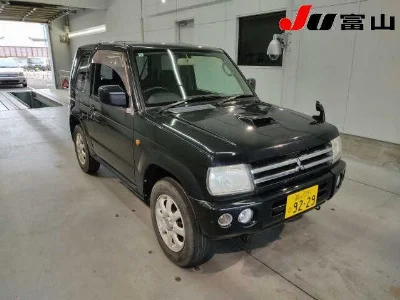 MITSUBISHI PAJERO MINI