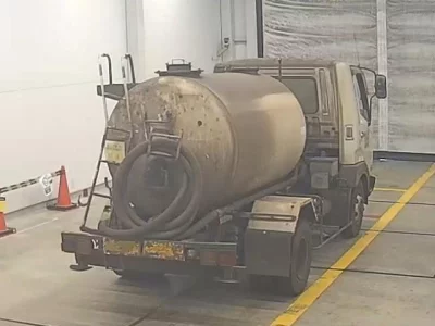 MITSUBISHI FUSO FIGHTER
