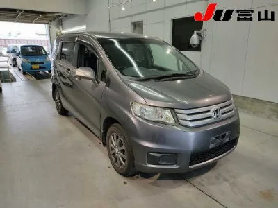 HONDA FREED SPIKE