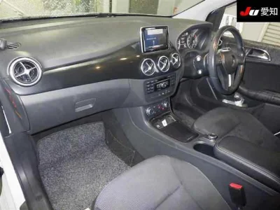 MERCEDES BENZ B CLASS
