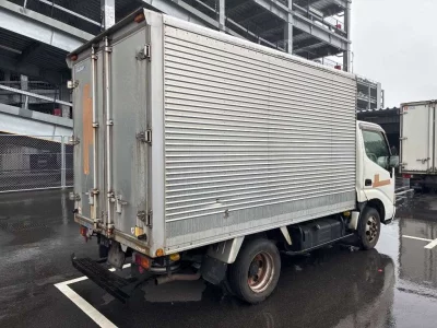 TOYOTA DYNA