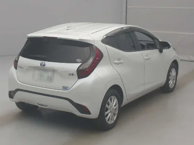 Статистика аукционов Toyota Aqua
