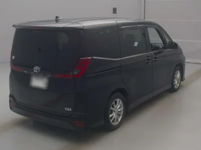 Статистика аукционов Toyota Noah