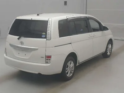 TOYOTA ISIS