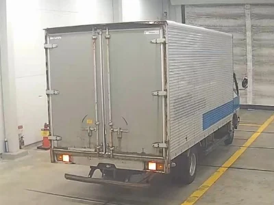 MITSUBISHI CANTER