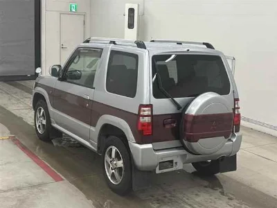 MITSUBISHI PAJERO MINI