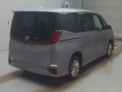 Статистика аукционов Toyota Noah