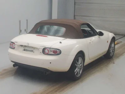 MAZDA ROADSTER