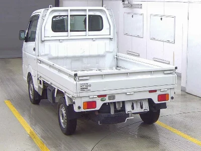 NISSAN CLIPPER TRUCK