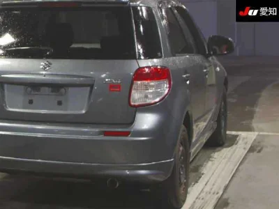SUZUKI SX-4