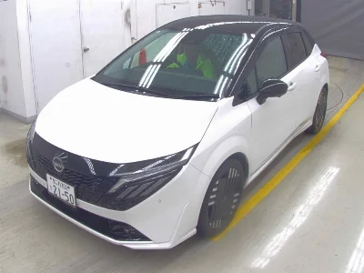 NISSAN AURA