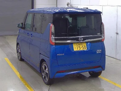 Статистика аукционов Nissan Roox