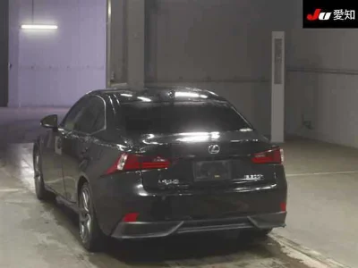 LEXUS IS