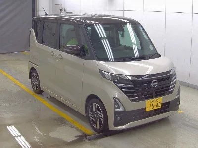 NISSAN ROOX