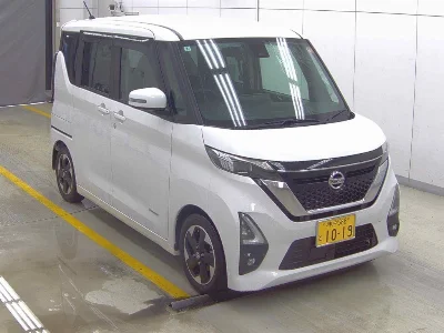 NISSAN ROOX