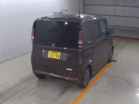 Цена авто Nissan Roox с аукционов Японии, номер кузова BB1A, пробег 3 000, оценка 10