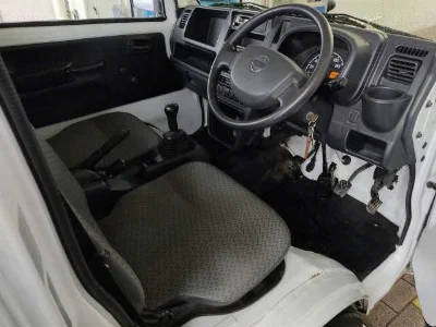 NISSAN CLIPPER TRUCK