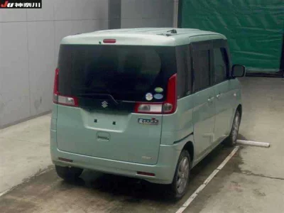 Suzuki Spacia