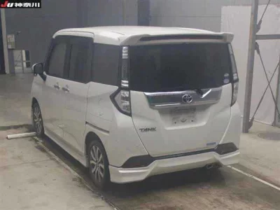 TOYOTA TANK
