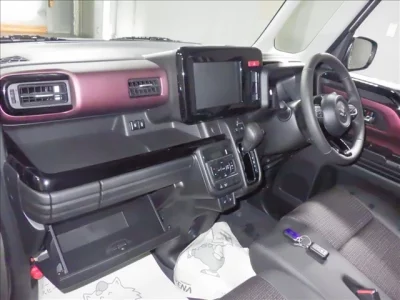 Suzuki Spacia Custom