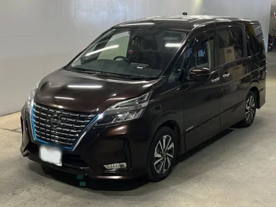 Статистика аукционов Nissan Serena