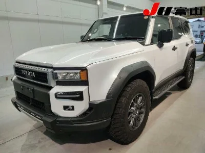 TOYOTA LAND CRUISER