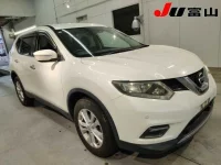 Цена авто Nissan X-Trail с аукционов Японии, номер кузова NT32, пробег 126 000, оценка 2
