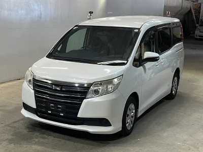 Статистика аукционов Toyota Noah