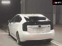 Цена авто Toyota Prius с аукционов Японии, номер кузова ZVW30, пробег 107 000, оценка 6