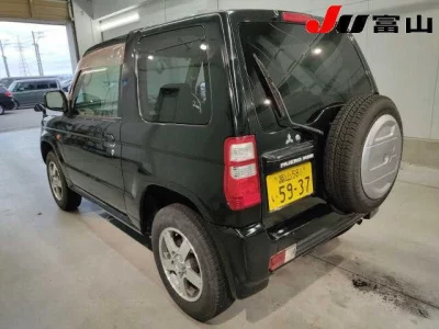 MITSUBISHI PAJERO MINI